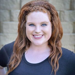 Meet your Posher, Ellelly